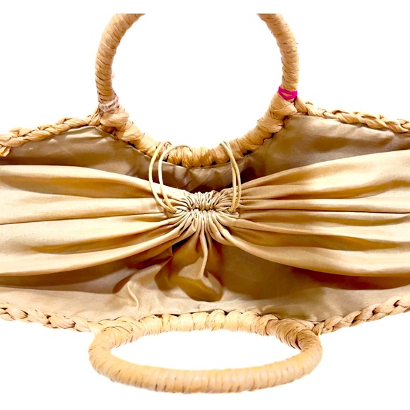 🆕 New Natural Straw Bag with Colorful Tassel - Picture 5 of 6